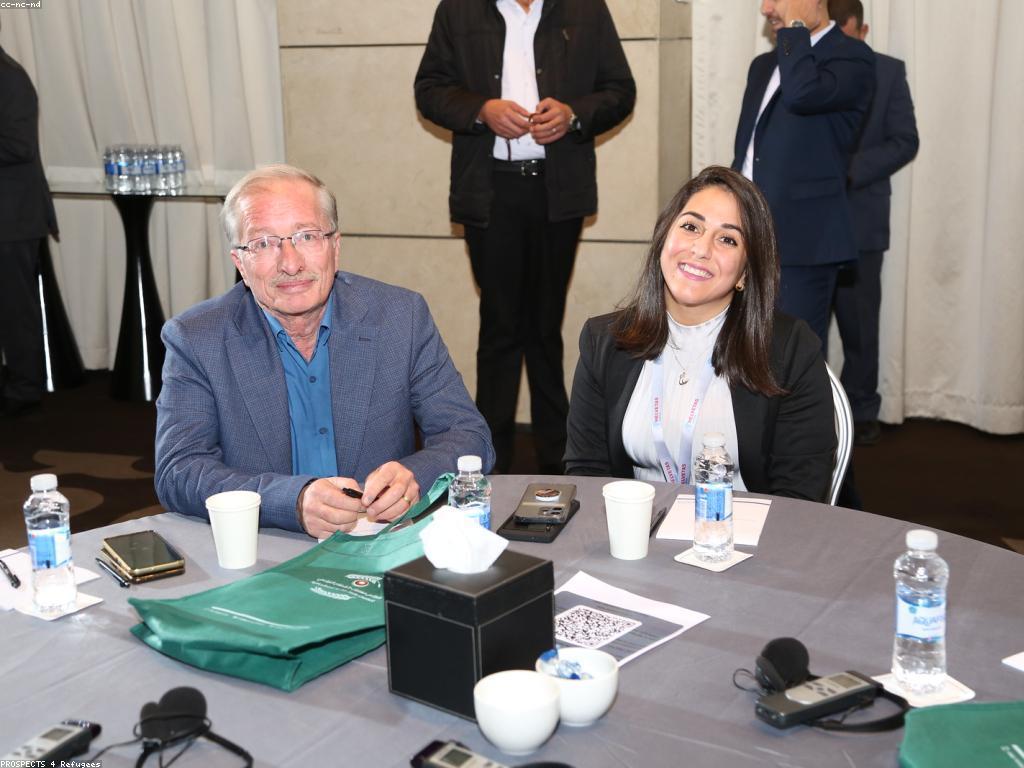 សារៈសំខាន់នៃការអប់រំសម្រាប់ការអភិវឌ្ឍន៍ផ្ទាល់ខ្លួន