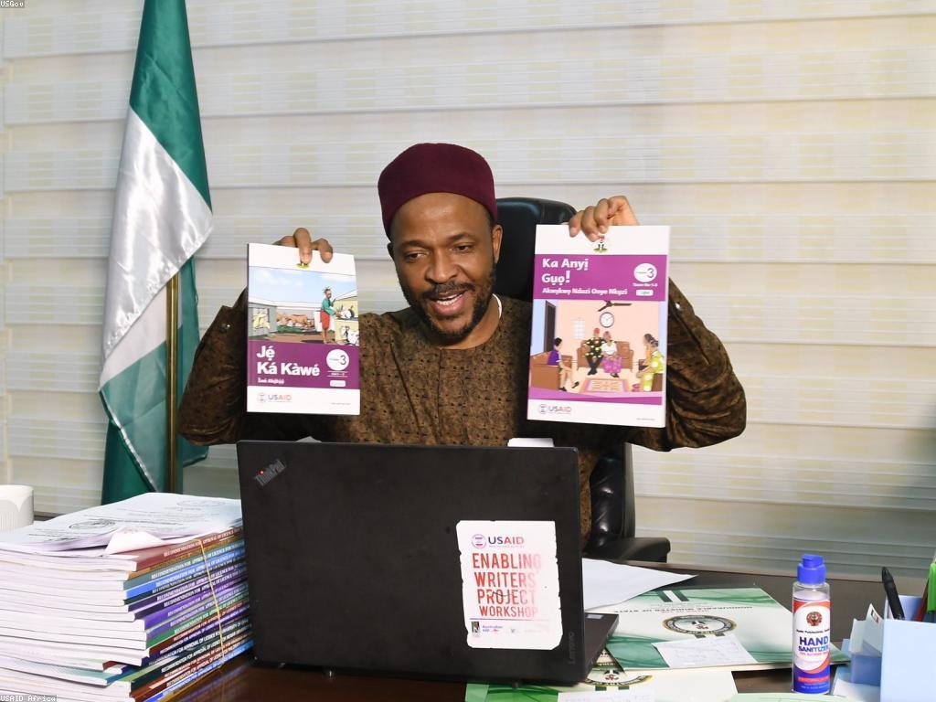 សារៈសំខាន់នៃការអប់រំក្នុងសង្គម